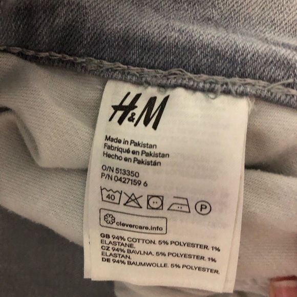 H&M Light-wash Jeans - Picture 4 of 7